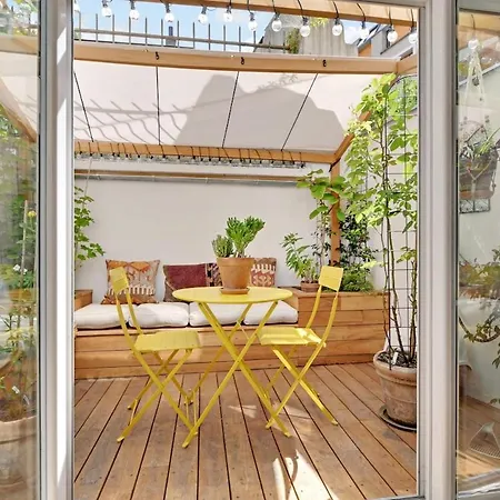 Апартаменты Bright Loft With Terrace - Belleville Париж